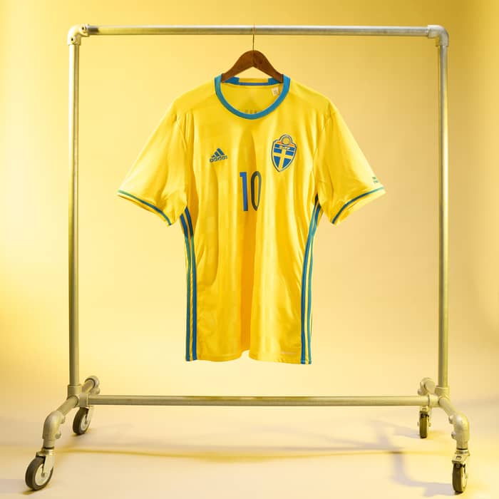 2016-17 Sweden Home Shirt Ibrahimovic #10