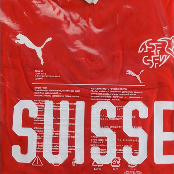 2018-19 Switzerland Puma 1/2 Zip Training Top - NEW