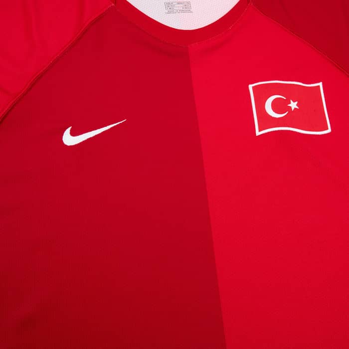2006-08 Turkey Home Shirt