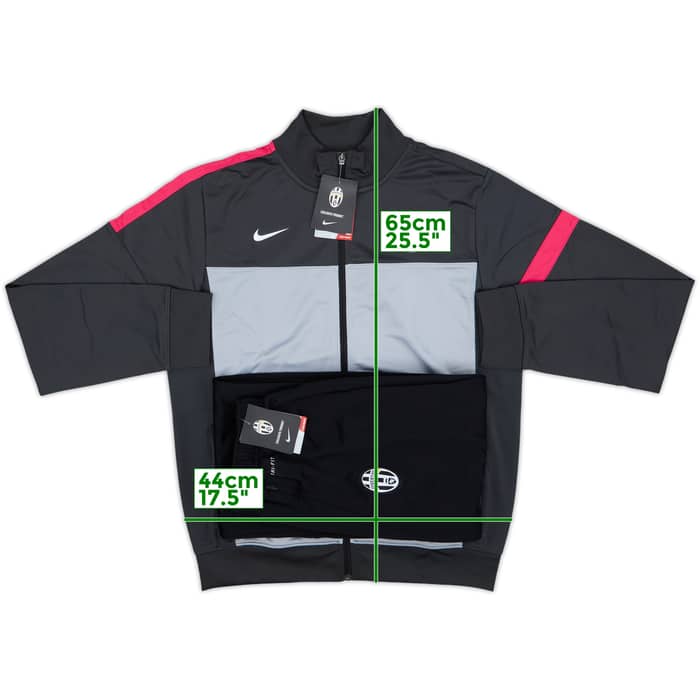2013-14 Juventus Nike Tracksuit (XL.Boys)