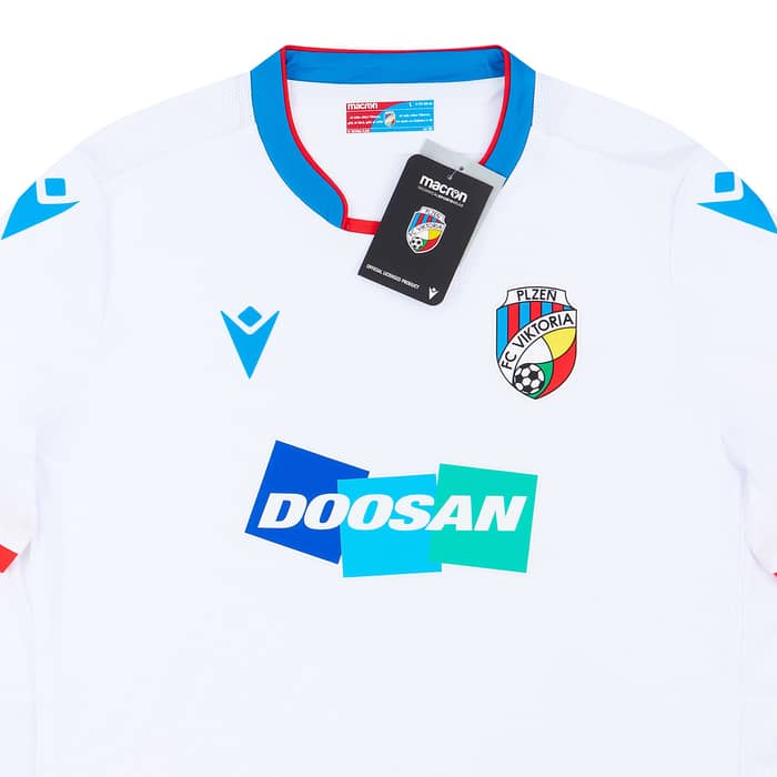 2020-21 FC Viktoria PlzeÅˆ Away Shirt