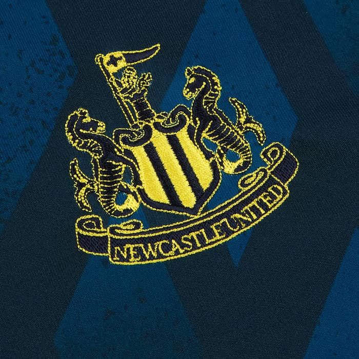2023-24 Newcastle Third Shirt Bruno G. #39 