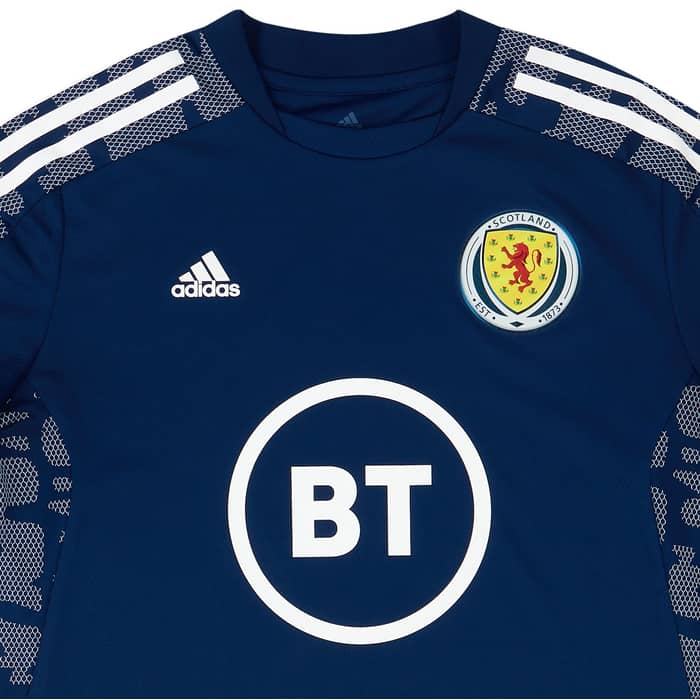 2021-22 Scotland Women's Player Issue Training Shirt (Excellent)