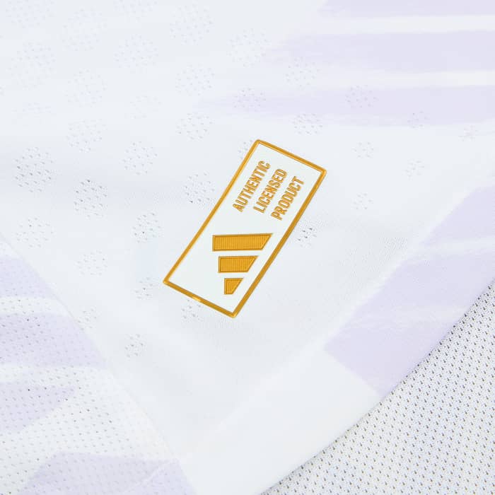 2025-26 Manchester United Authentic Away L/S Shirt B.Fernandes #8