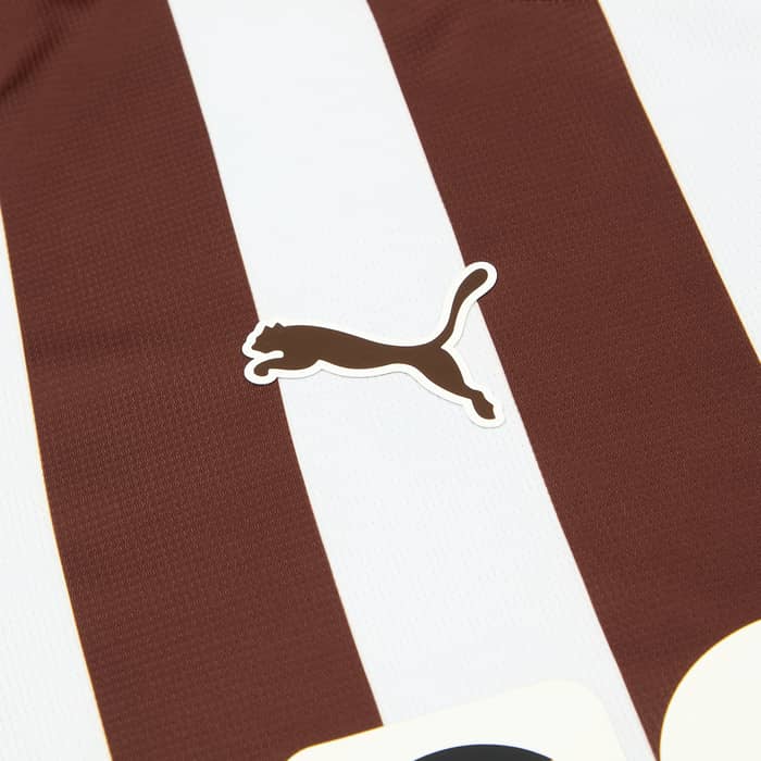 2025-26 St Pauli Home Shirt Irvine #7 