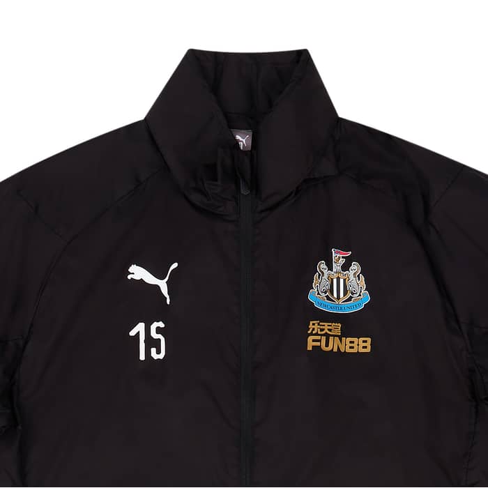 2018-19 Newcastle Player Issue Rain Jacket # (Excellent)