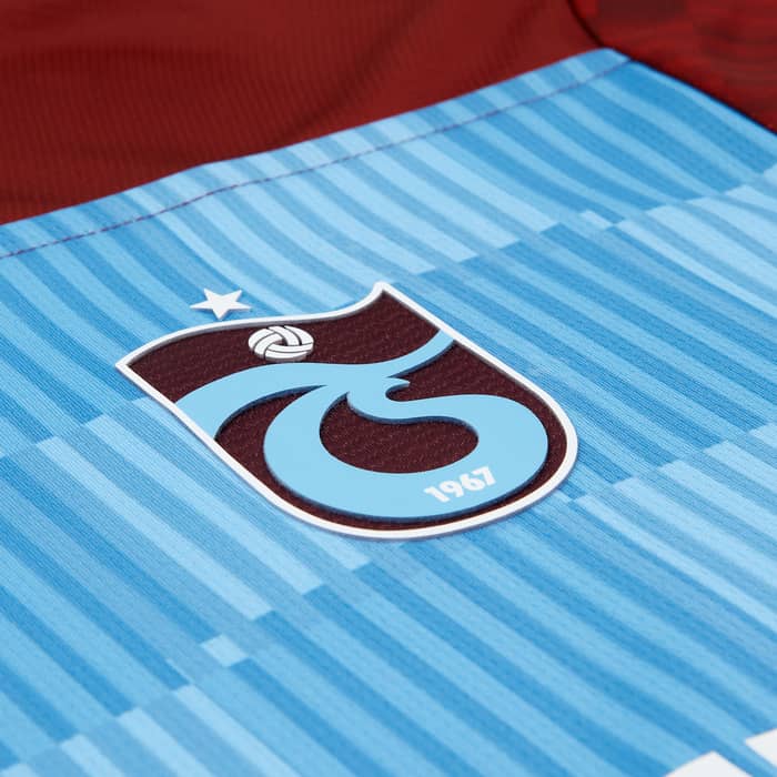 2023-24 Trabzonspor Fourth Shirt - 9/10