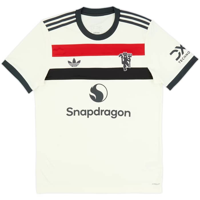 2024-25 Manchester United Third Shirt Maguire #5