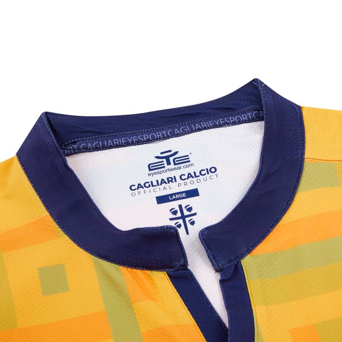 2022-23 Cagliari Third Shirt