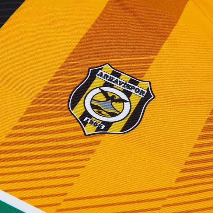 2021-22 Arhavispor Home Shirt