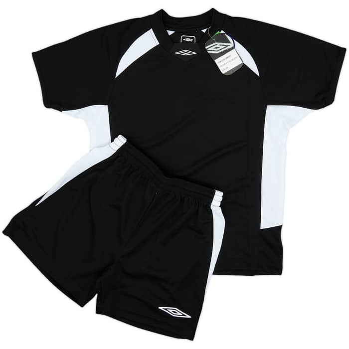 2000s Umbro Template Shirt and Shorts - 10/10 - (XS)