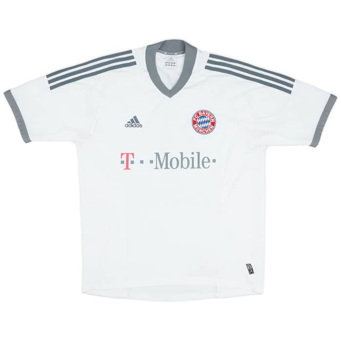 2002-03 Bayern Munich Away Shirt Kuffour #4 - 5/10 - (M)