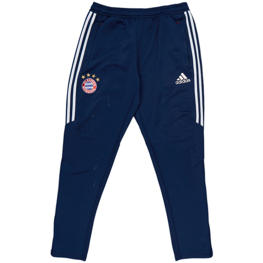 2017-18 Bayern Munich adidas Track Pants/Bottoms - 6/10 - (L)
