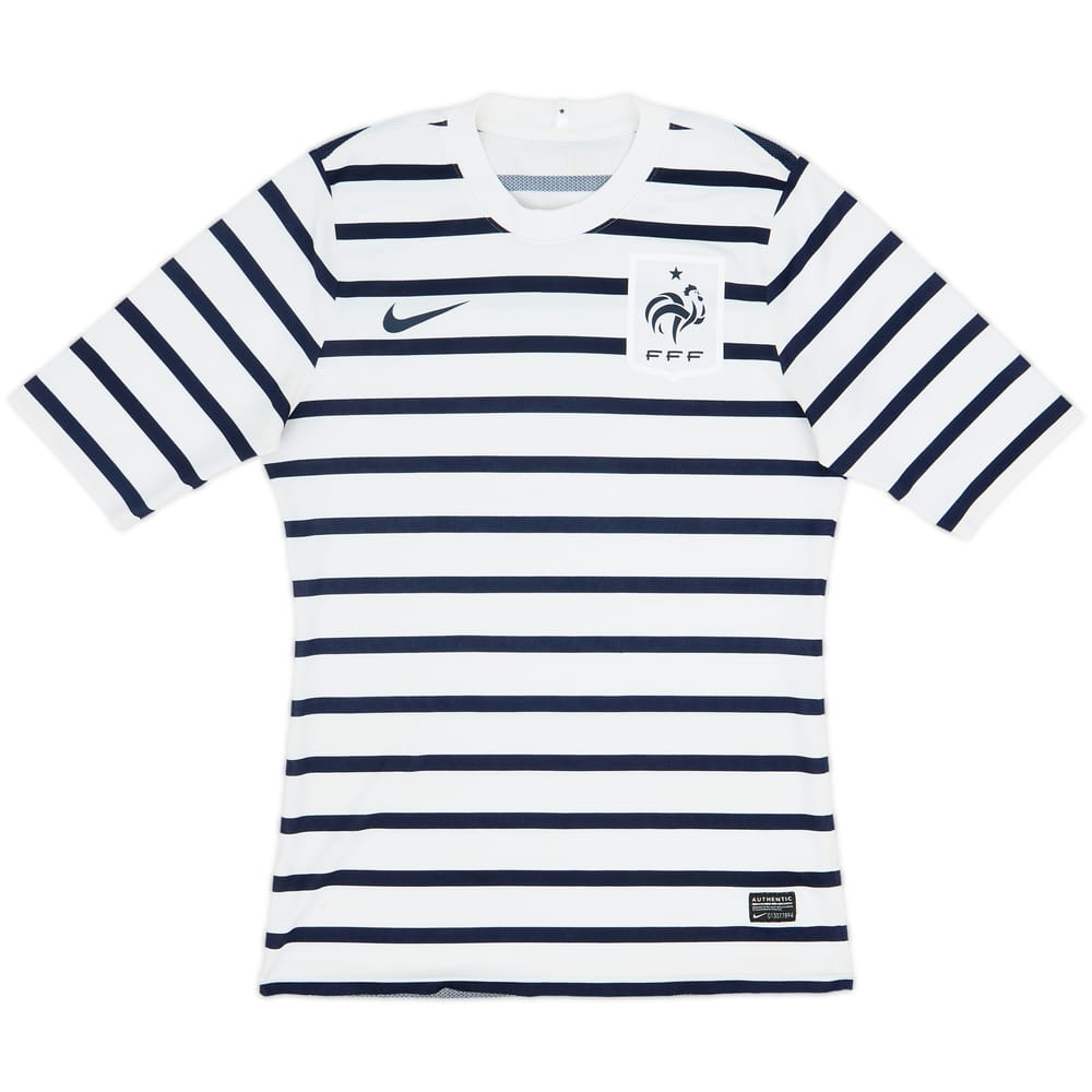 2011-12 France Authentic Away Shirt - 5/10 - (S)