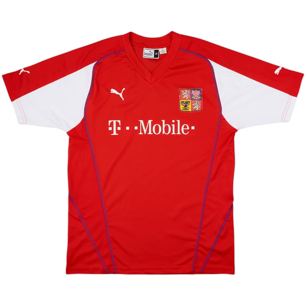 2004-05 Czech Republic Basic Home Shirt - 5/10 - (XL)