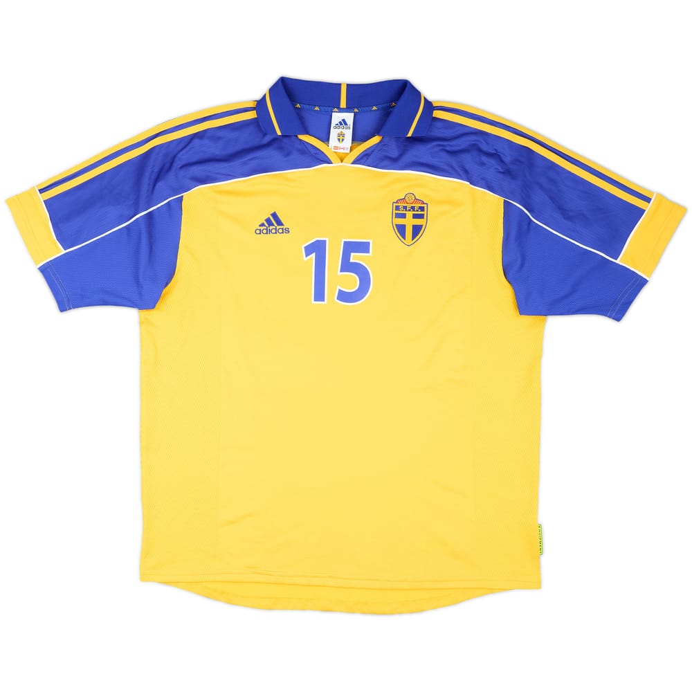 2000-02 Sweden Match Issue Home Shirt #15 (Andersson)