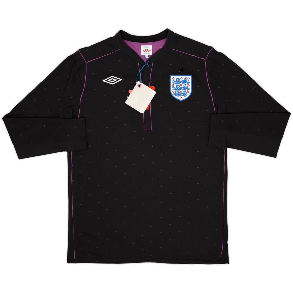 2010-11 England GK Shirt (L)