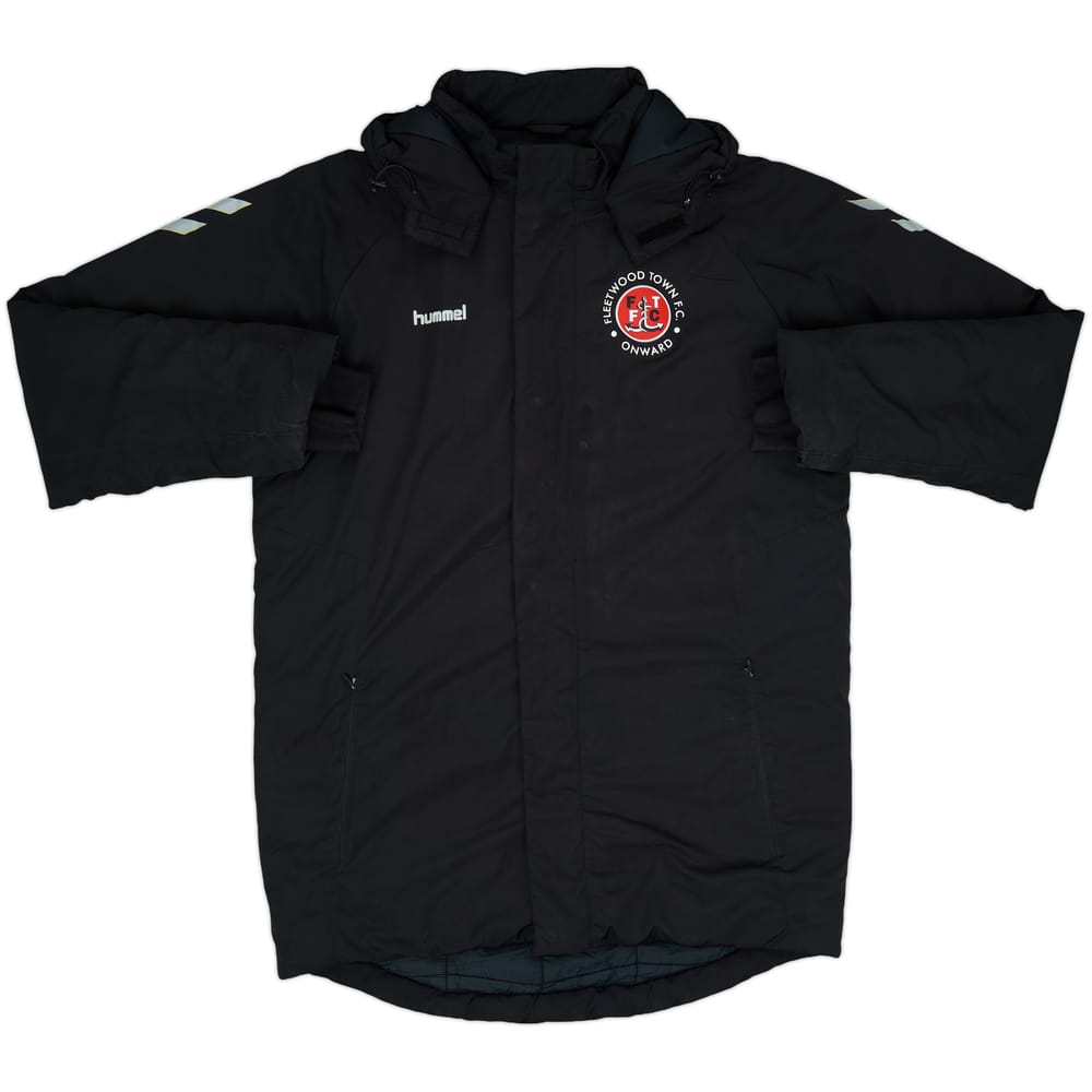 2022-23 Fleetwood Town Hummel Padded Bench Coat - 8/10 - (L)