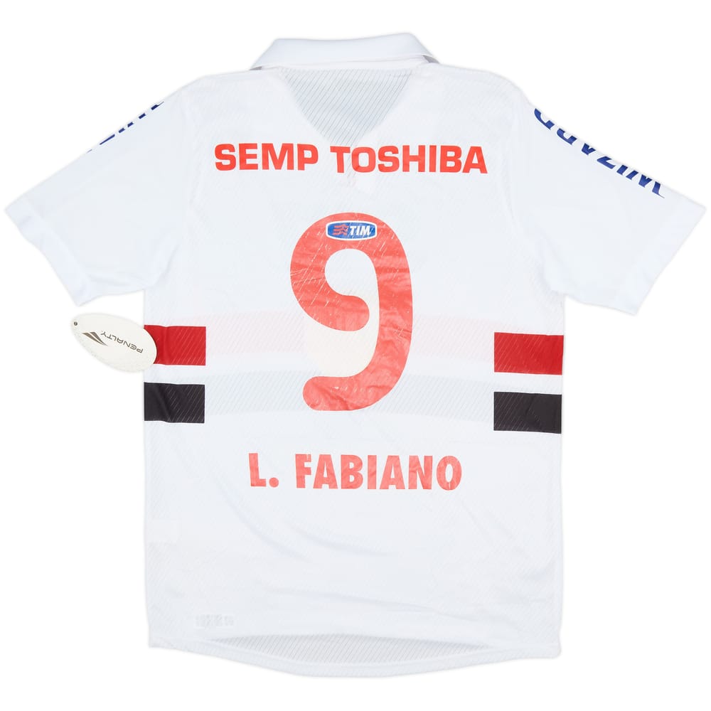 2013 Sao Paulo Home Shirt L. Fabiano #9 (M)