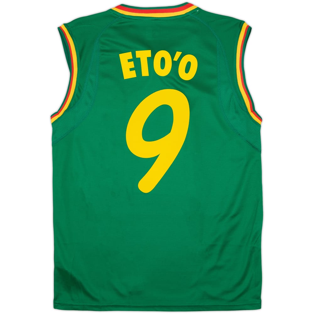 2002 Cameroon Home Vest Shirt Eto'o #9 (L)