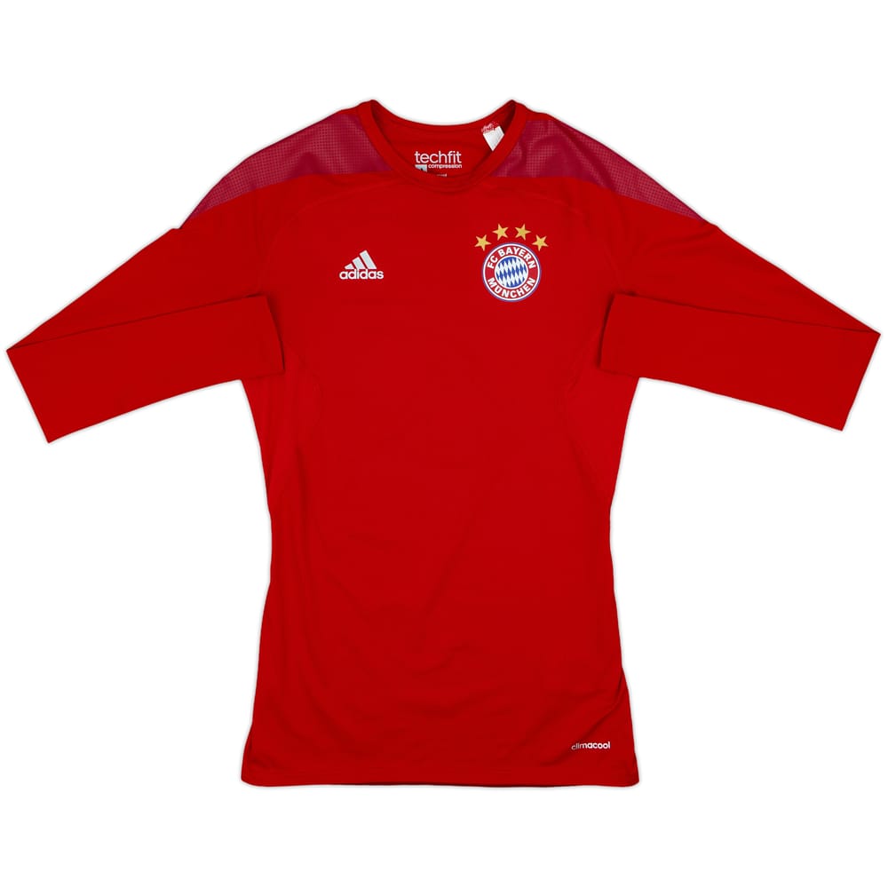 2015-16 Bayern Munich adidas Techfit Baselayer L/S Shirt - 7/10 - (M)