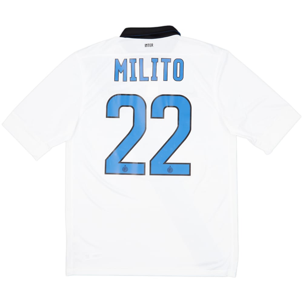2011-12 Inter Milan Away Shirt Milito #22 (M)