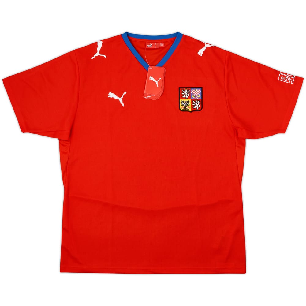 2008-09 Czech Republic Basic Home Shirt (L)