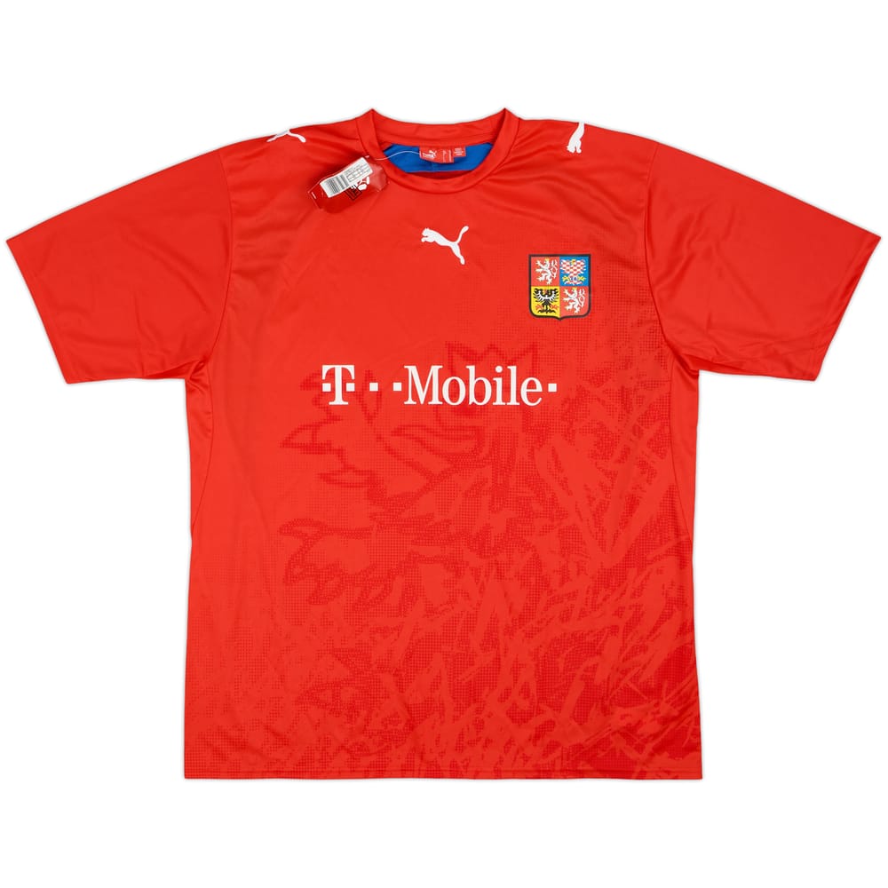 2008-09 Czech Republic Basic Home Shirt (XL)