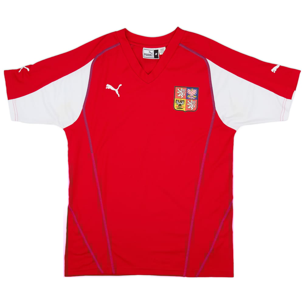 2004-05 Czech Republic Basic Home Shirt - 9/10 - (M)