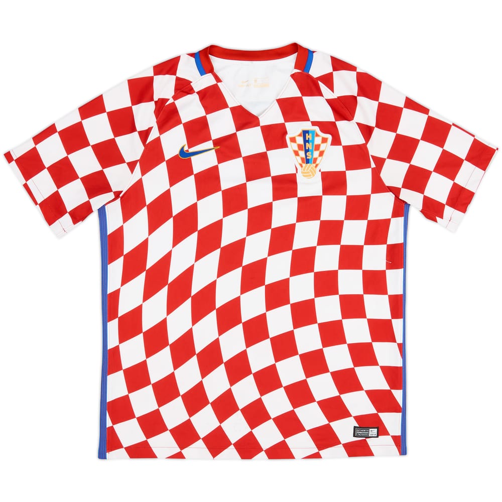 2016-18 Croatia Home Shirt - 6/10 - (L)