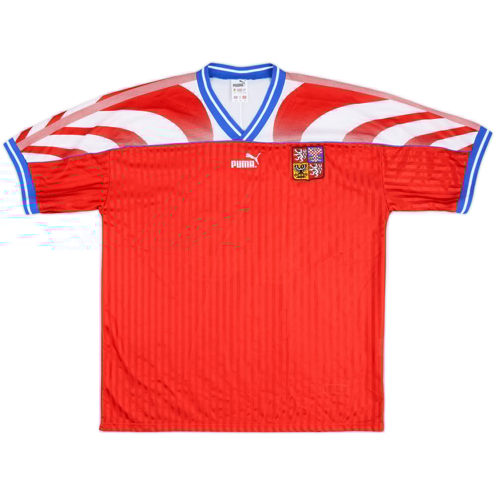 1996 Czech Republic Match Worn Home Shirt #16 (Bejbl)
