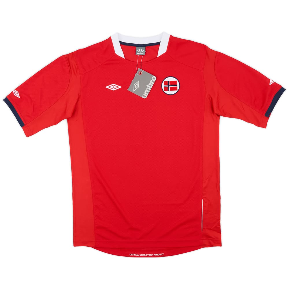 2010-12 Norway Home Shirt (L)