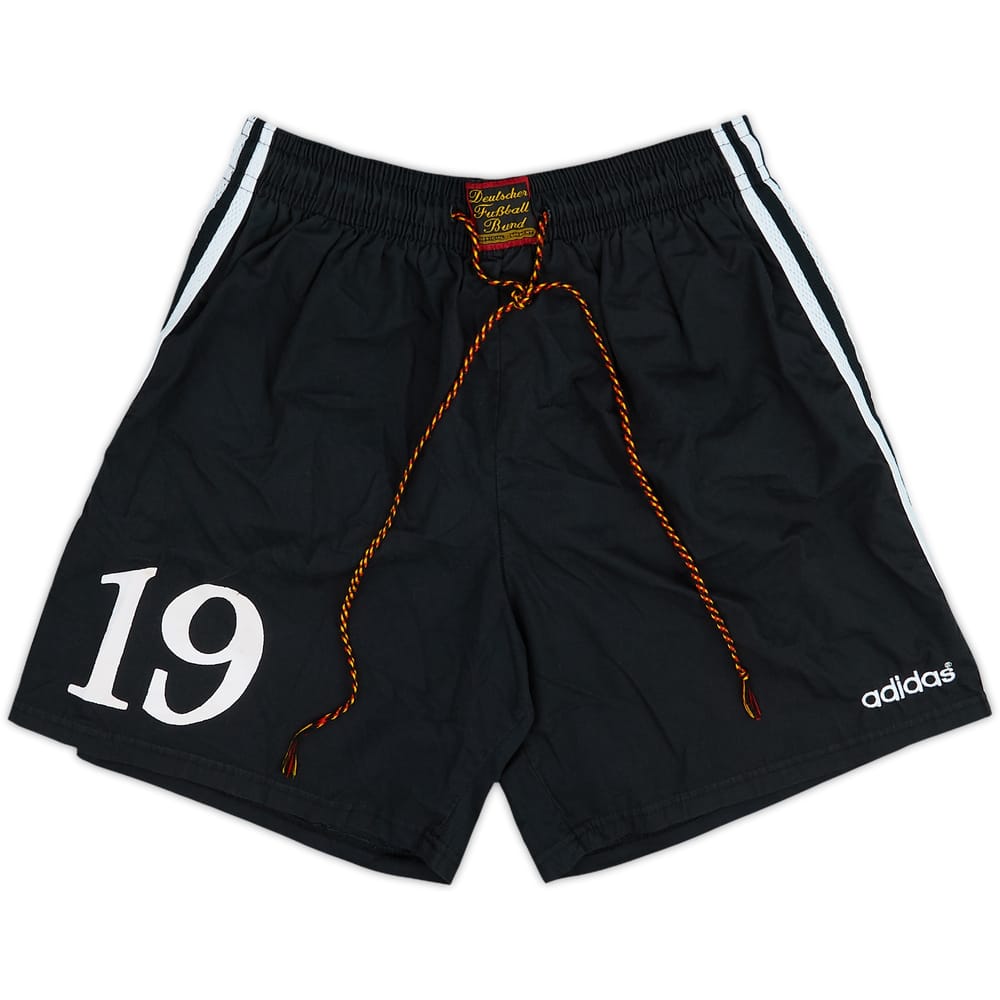 1996-98 Germany Player Issue Home Shorts #19 (Strunz) - 7/10 - (M)