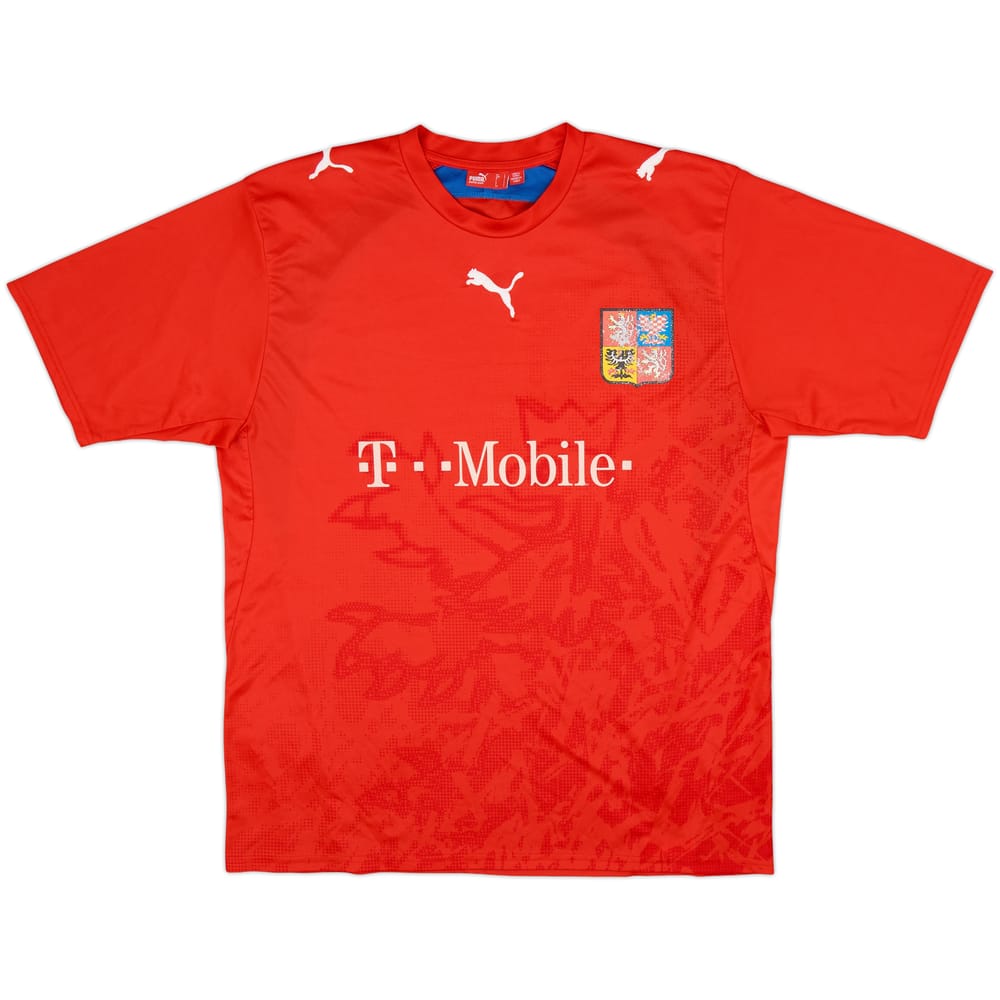 2006-08 Czech Republic Basic Home Shirt - 4/10 - (L)