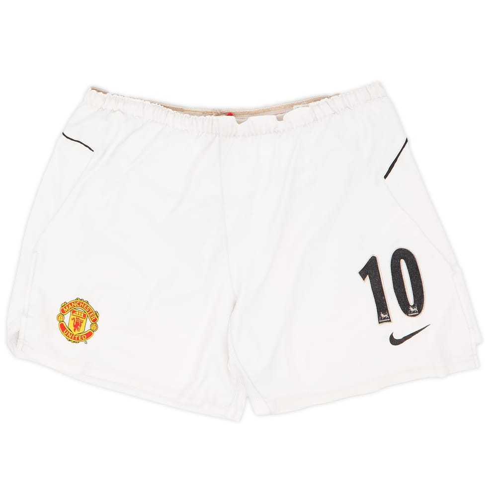 2004-06 Manchester United Home Shorts #10 - 4/10 - (M)