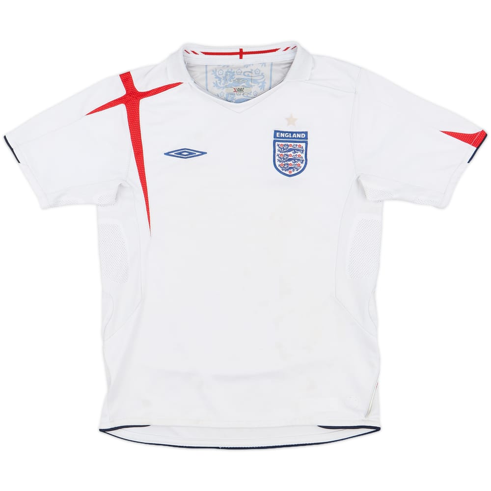 2005-07 England Home Shirt - 4/10 - (M.Boys)