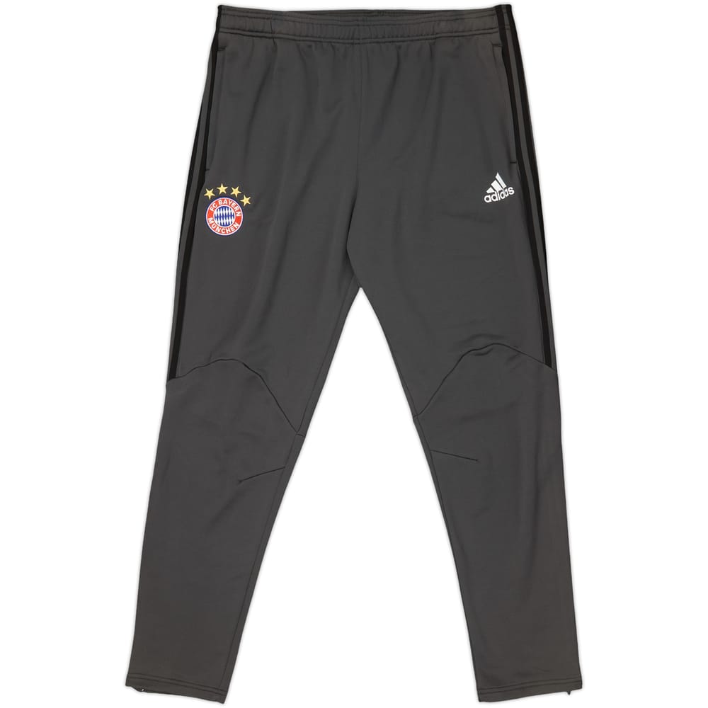 2016-17 Bayern Munich adidas Track Pants/Bottoms (XL)