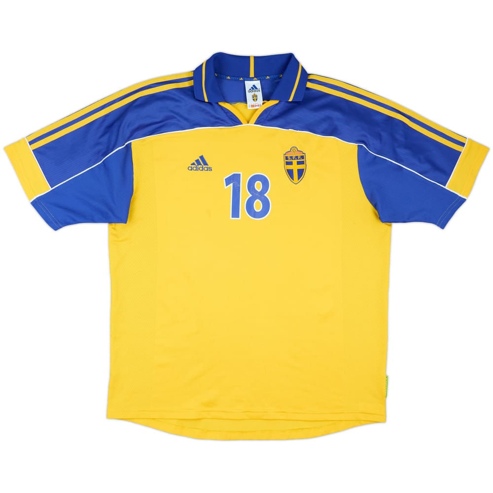 2000-02 Sweden Match Issue Home Shirt #18