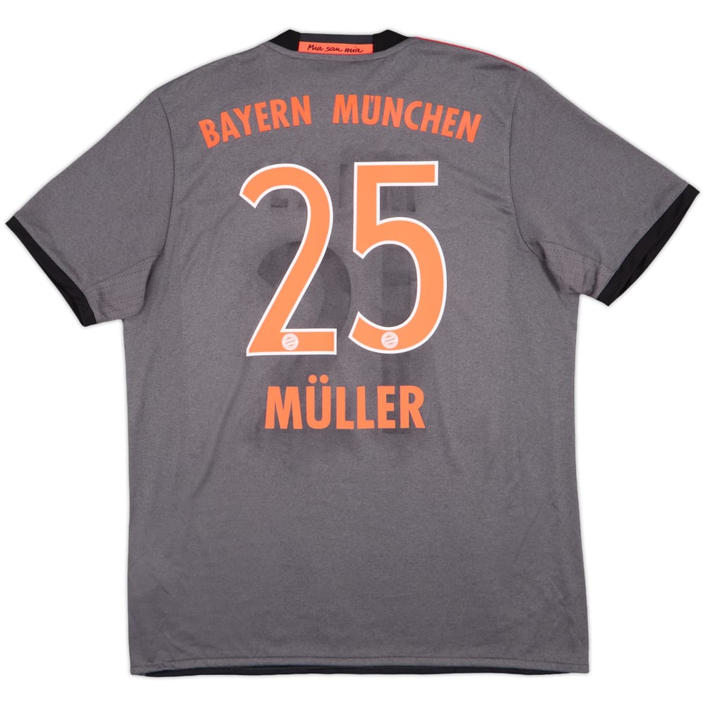 2016-17 Bayern Munich Away Shirt Muller #25 (L)