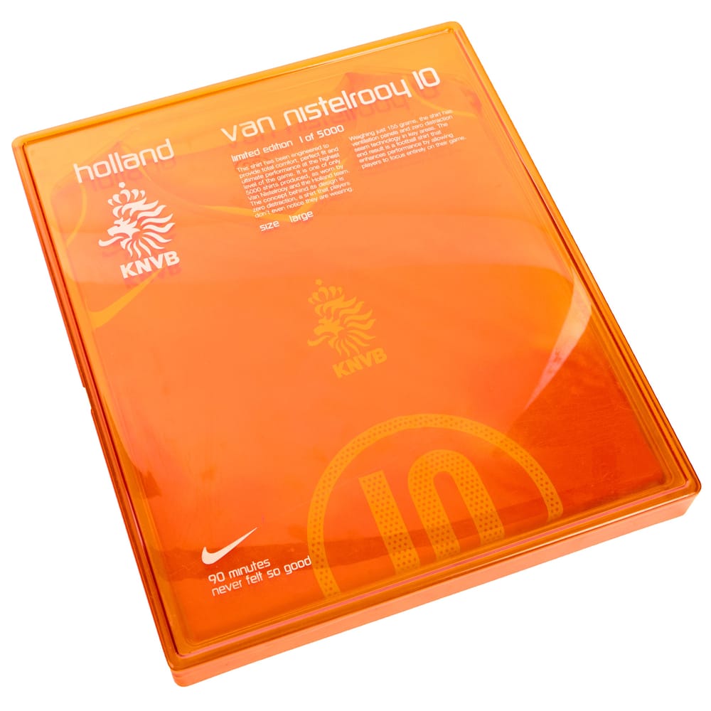 2004-06 Netherlands Limited Edition Player Issue Home Shirt 1244/5000 v. Nistelrooy #10 (L)