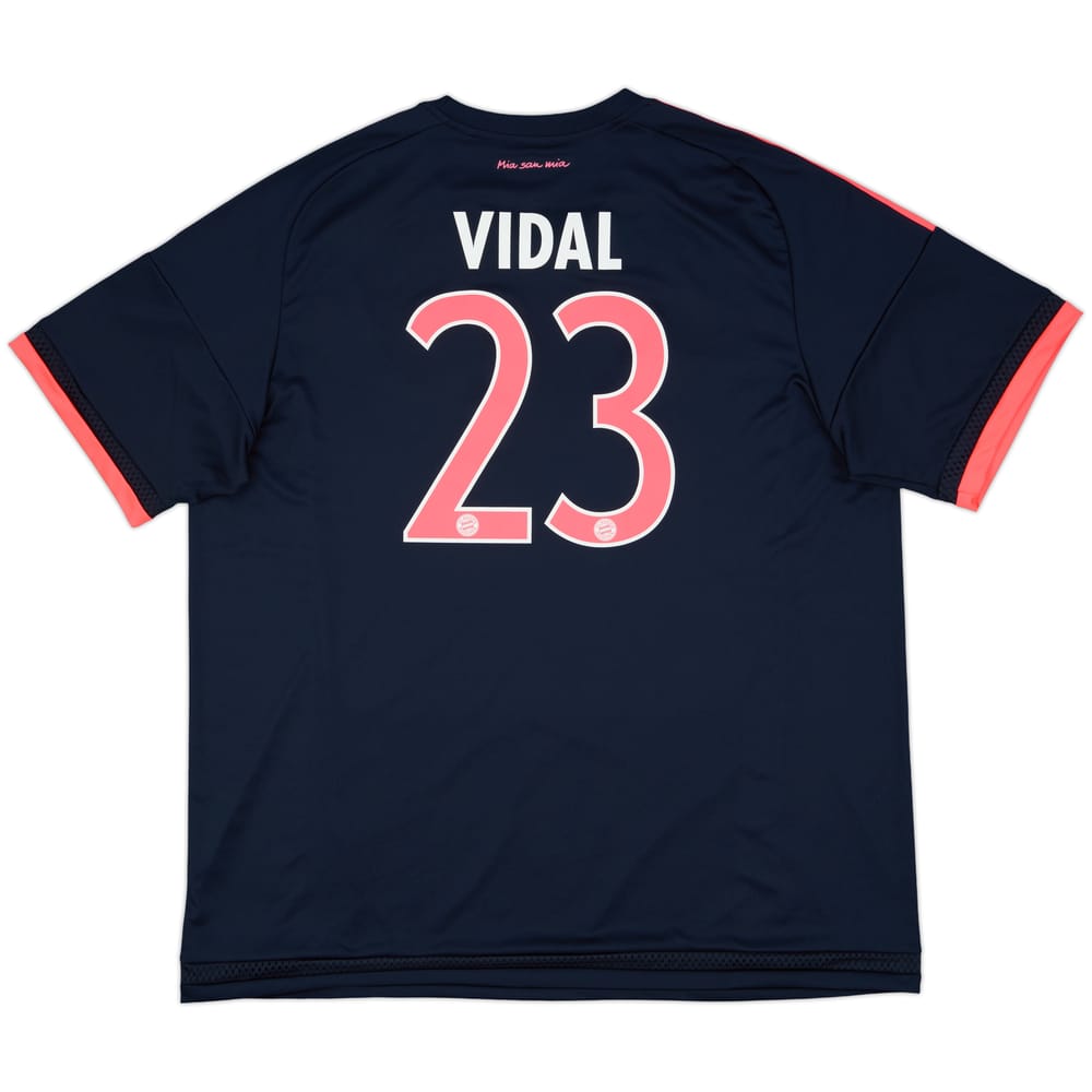 2015-16 Bayern Munich Third Shirt Vidal #23 - 9/10 - (XXL)