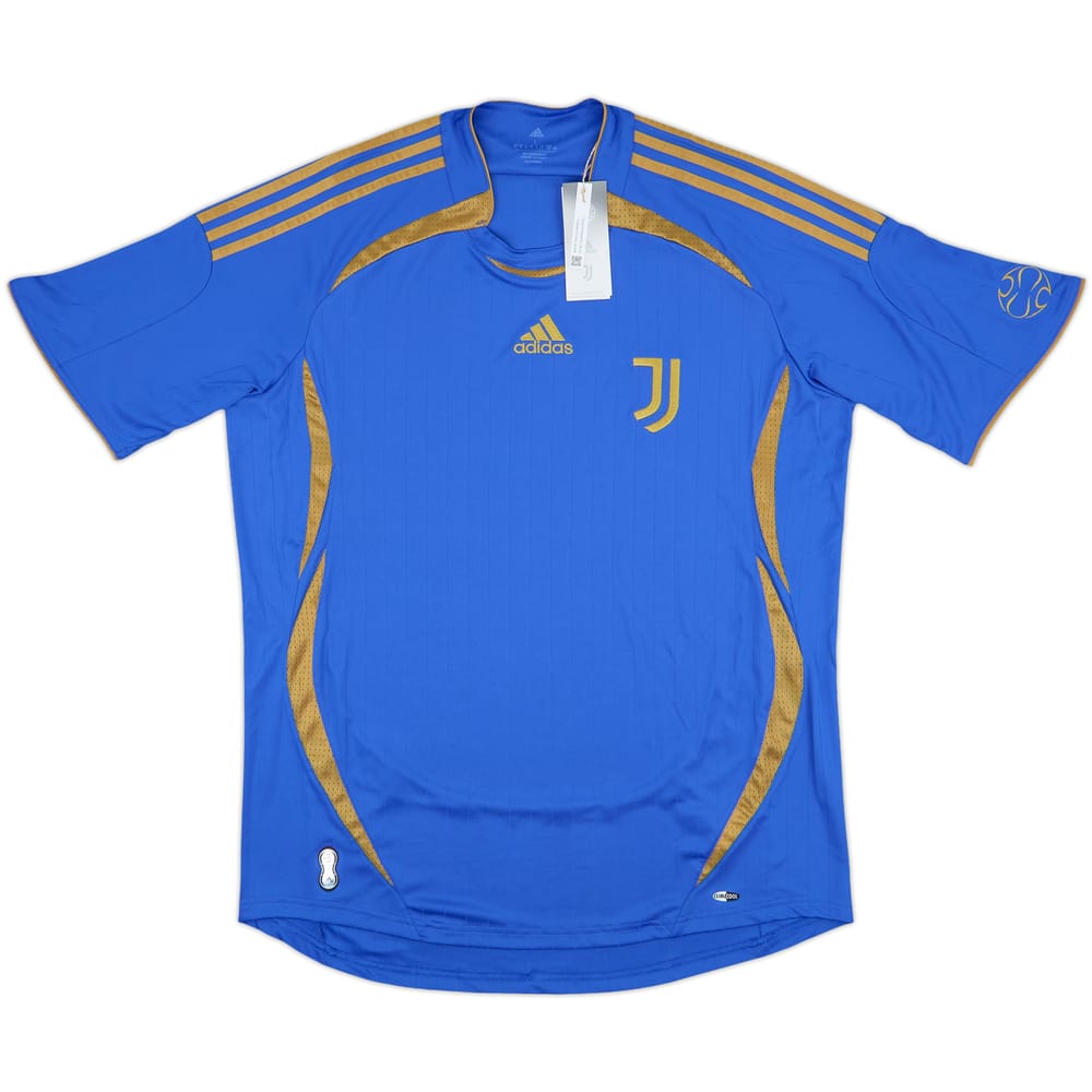2021-22 Juventus adidas Teamgeist Training Shirt (L)