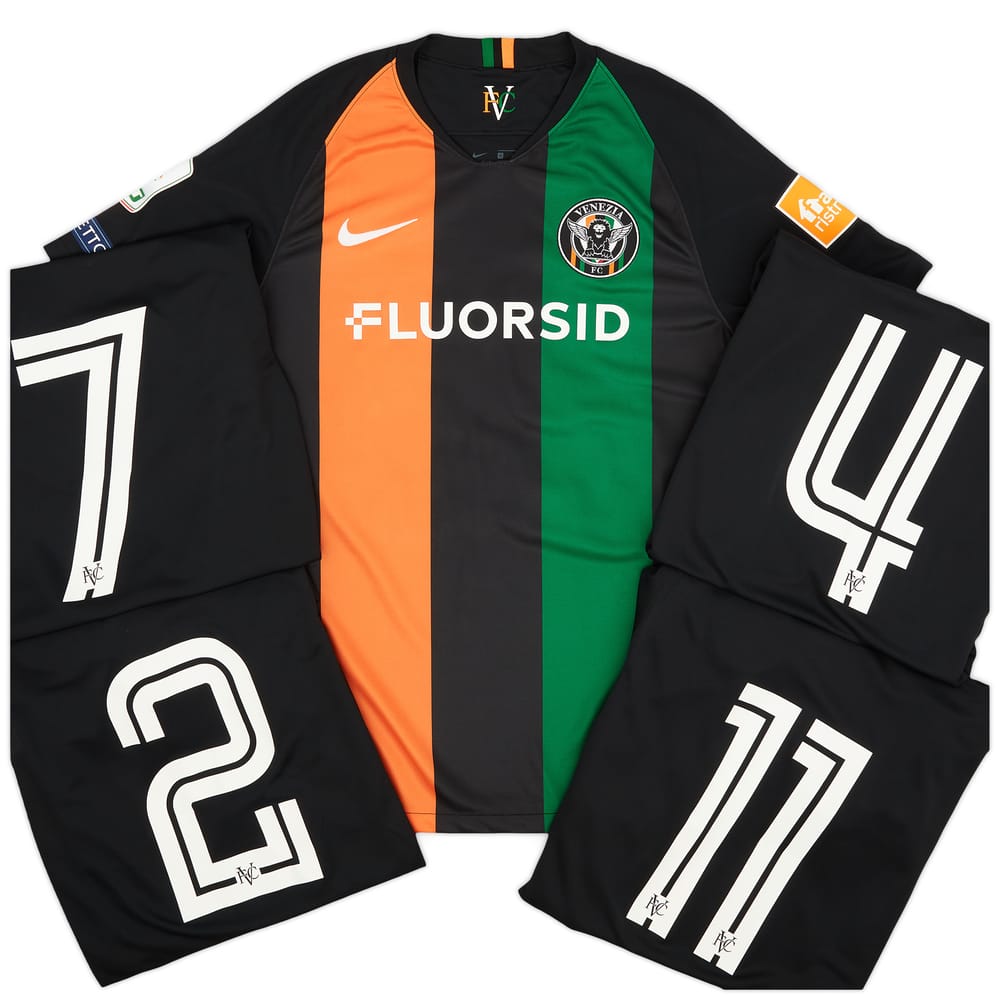 2019-20 Venezia Match Issue Home Shirt # - As New - (M)