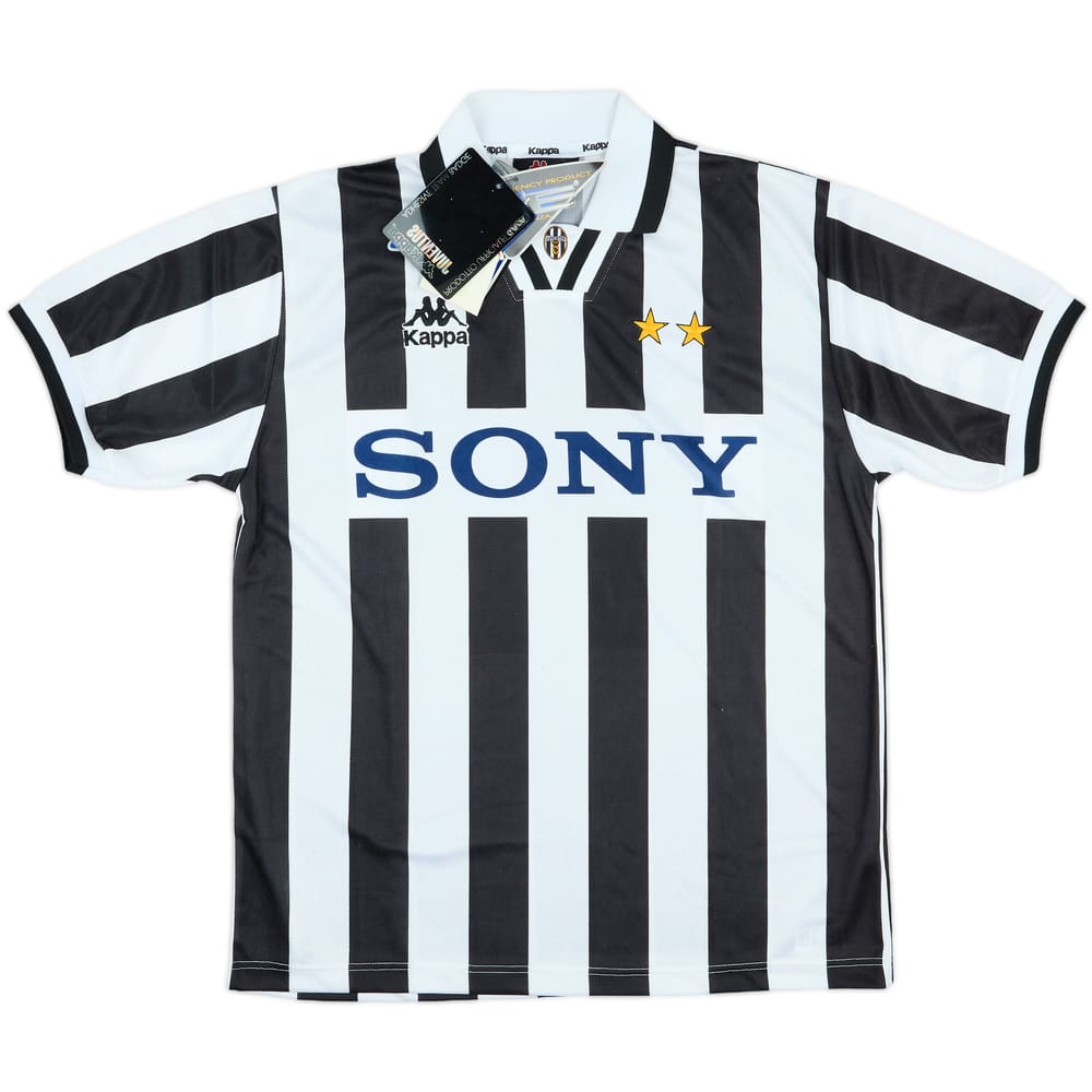 1995-97 Juventus Home Shirt (M)