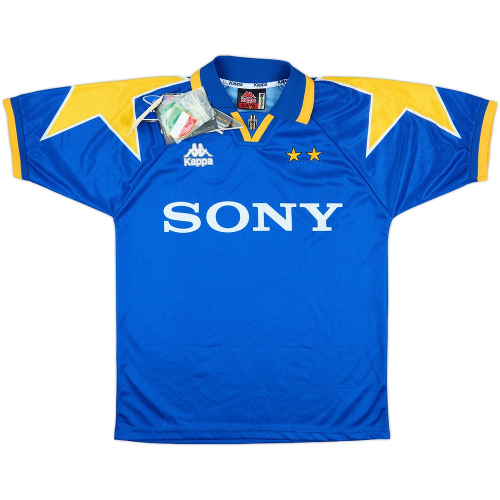 1995-96 Juventus Away Shirt (S)