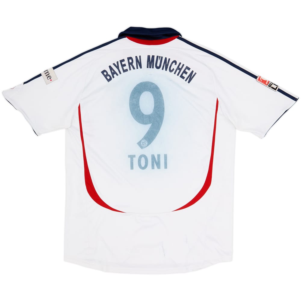 2006-07 Bayern Munich Away Shirt Toni #9 - 4/10 - (XL)