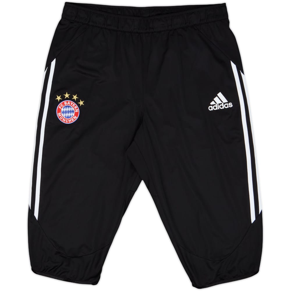 2013-14 Bayern Munich adidas 3/4 Training Shorts - 9/10 - (L)