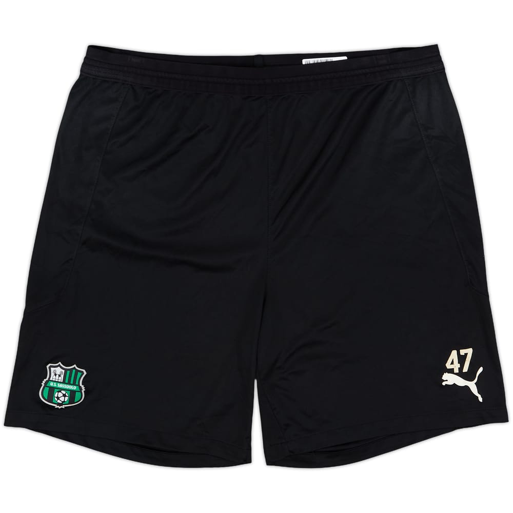2021-22 Sassuolo Player Issue Puma Training Shorts #47 - 7/10 - (XL)