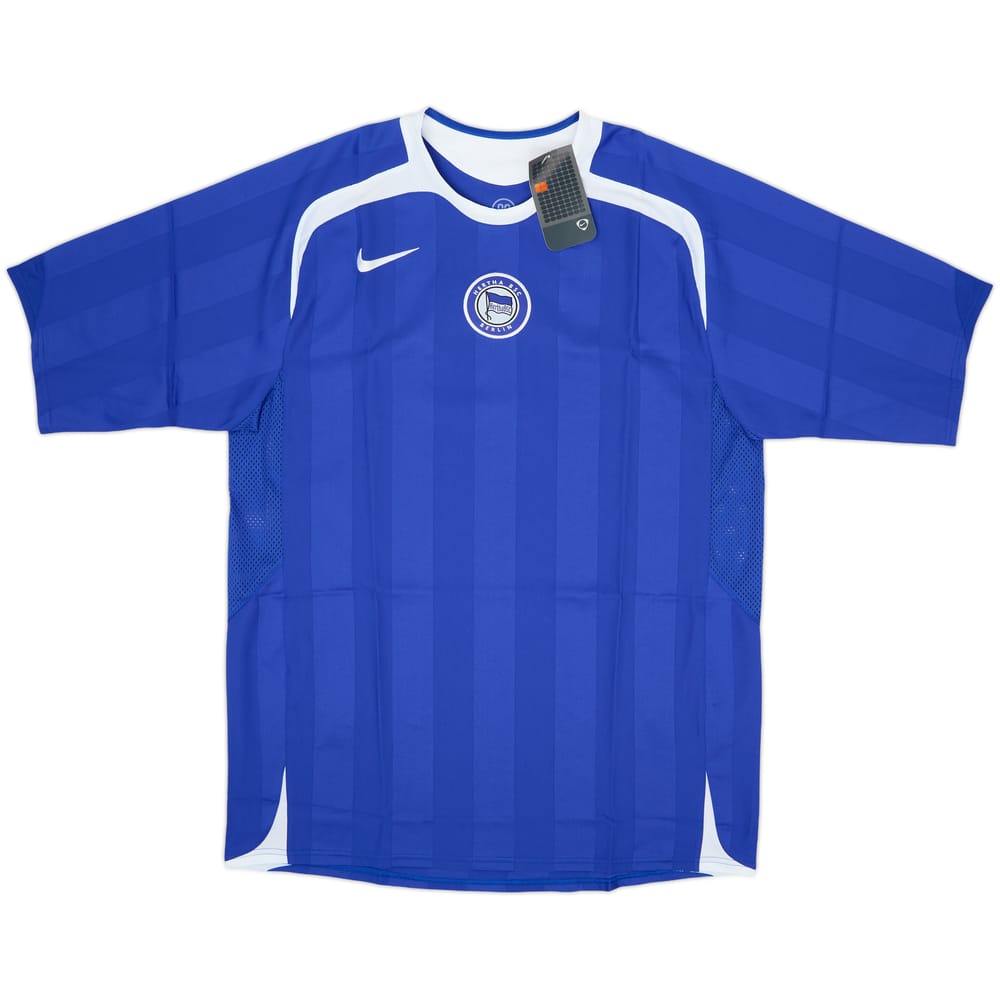 Camiseta de local versión jugador de Hertha Berlin 2005-06 (XL)