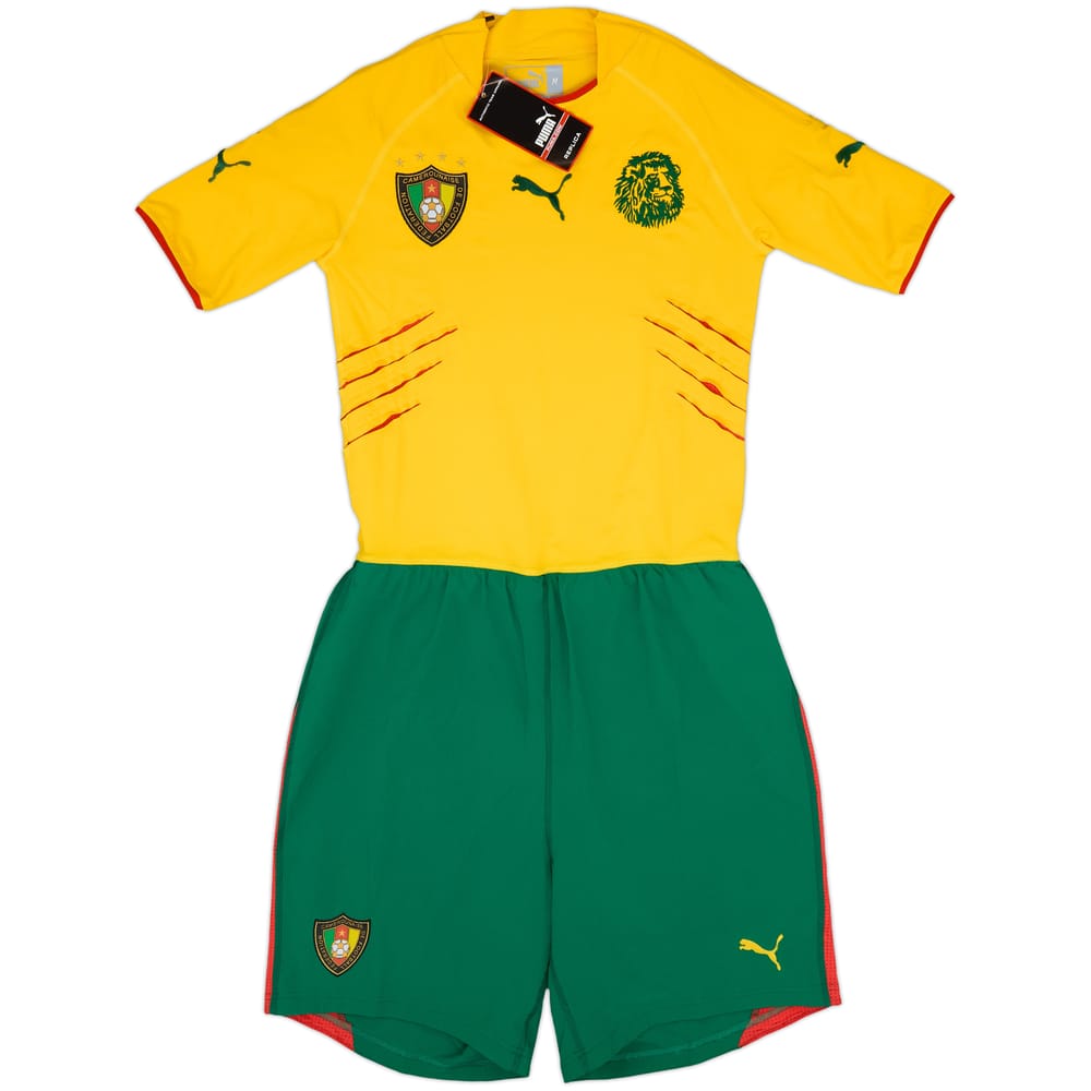 2004-06 Cameroon Away One-Piece Kit (M)